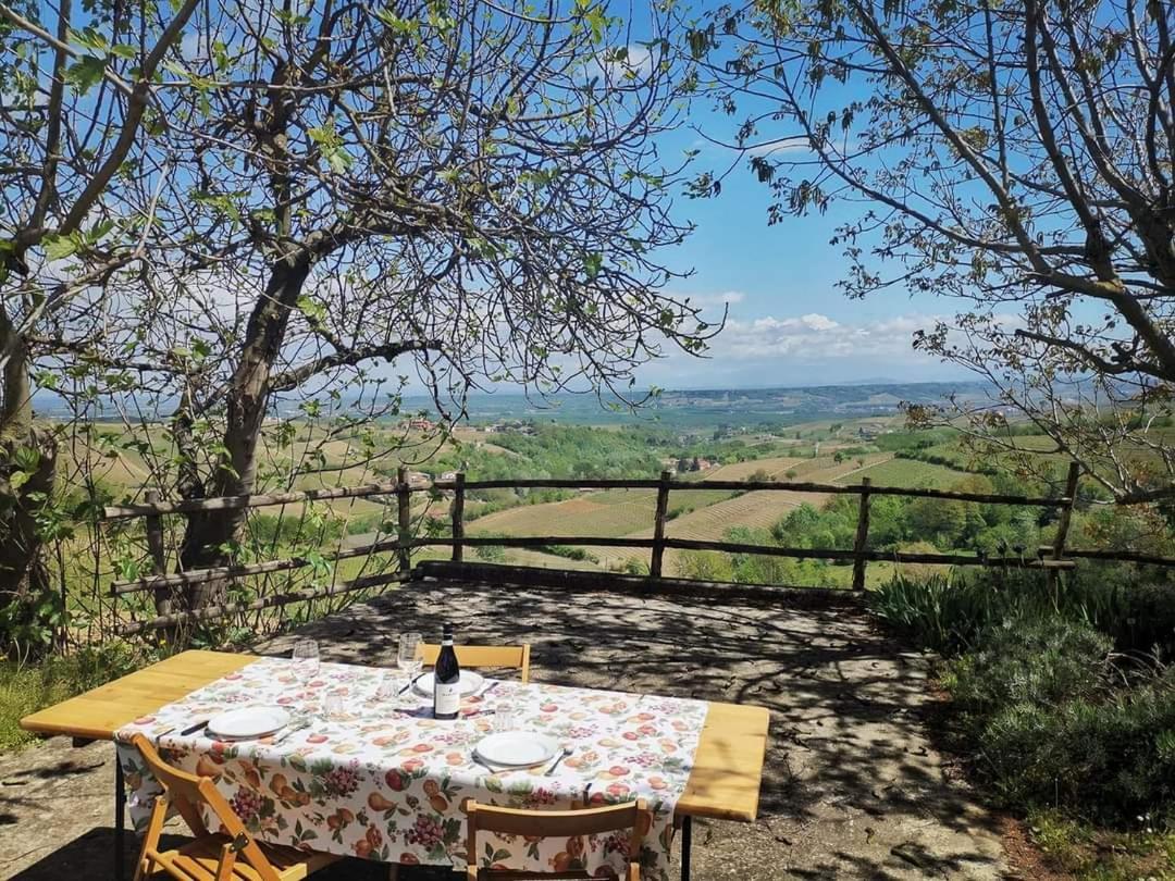 Cascina Valtignosa Camere Con Vigna Кассине Экстерьер фото