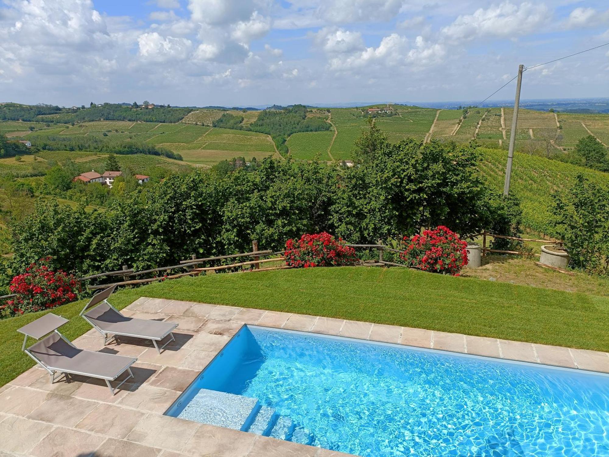 Cascina Valtignosa Camere Con Vigna Кассине Экстерьер фото