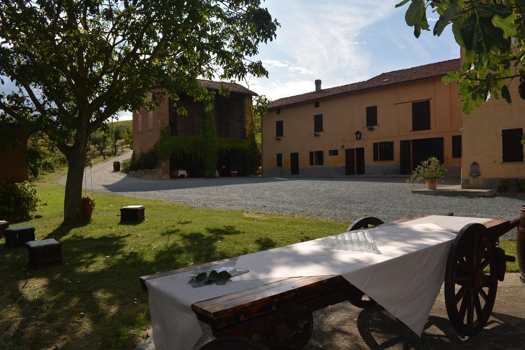 Cascina Valtignosa Camere Con Vigna Кассине Экстерьер фото